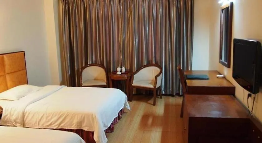 Jtour Inn Zhuhai Xiangzhou Mingzhu Light Rail Station Hotel