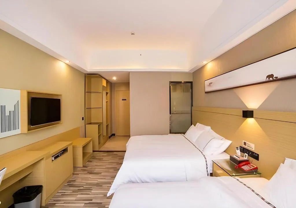 Jtour Inn Zhuhai Xiangzhou Mingzhu Light Rail Station Hotel